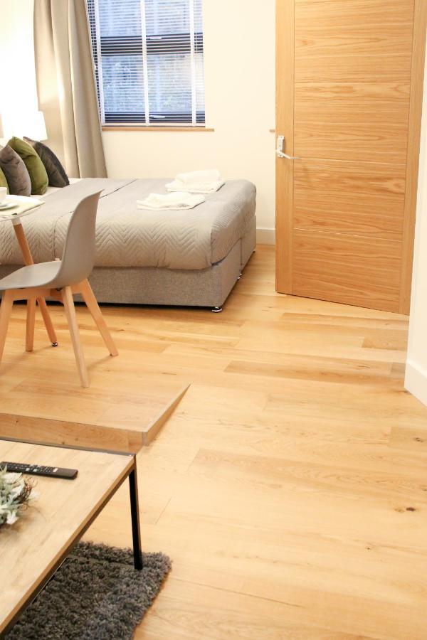 Lovely Studio Apartment With Access For Wheel-Chairs In Sydenham Londres Exterior foto